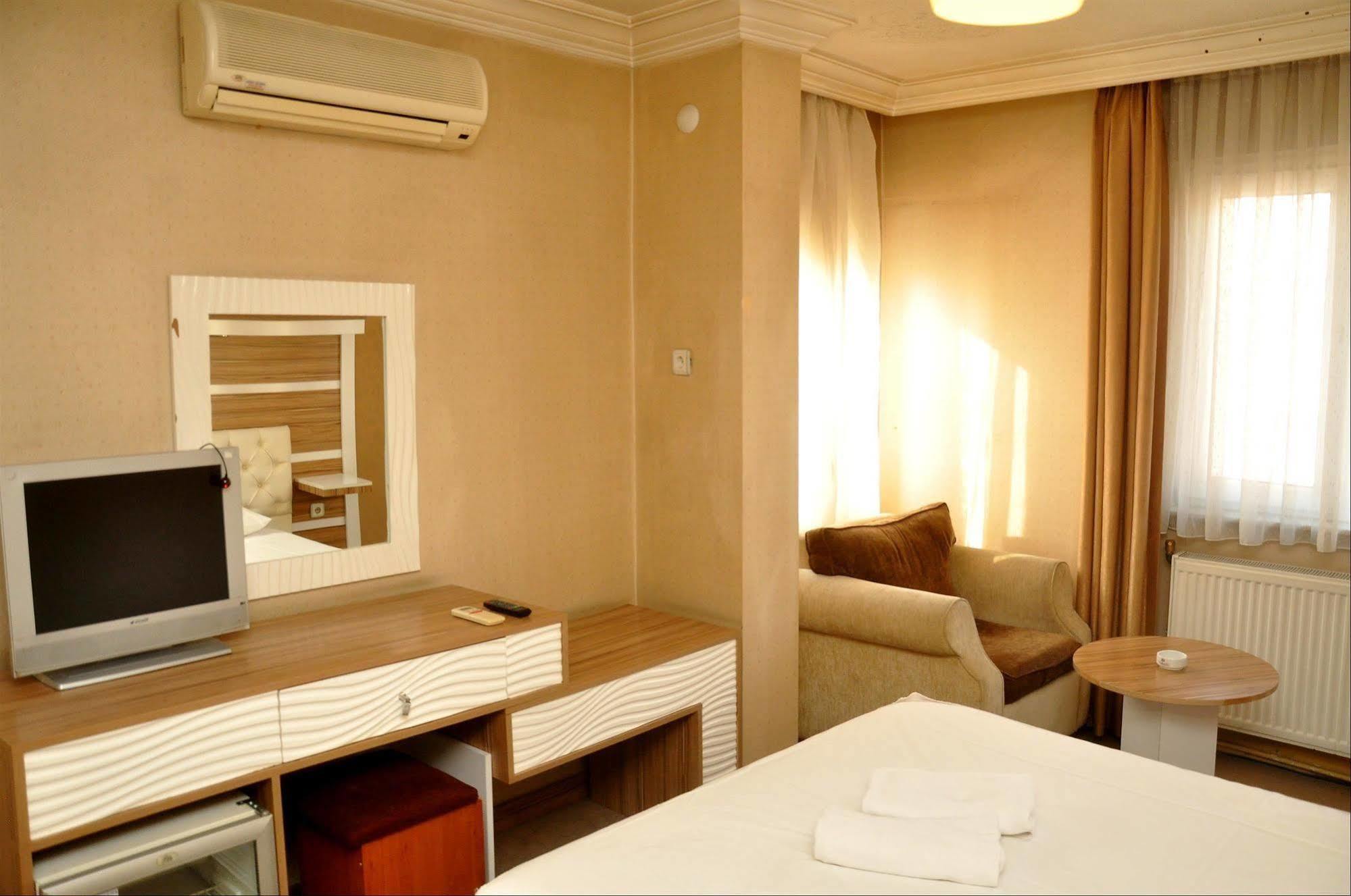 Anit Park Hotel Ankara Esterno foto